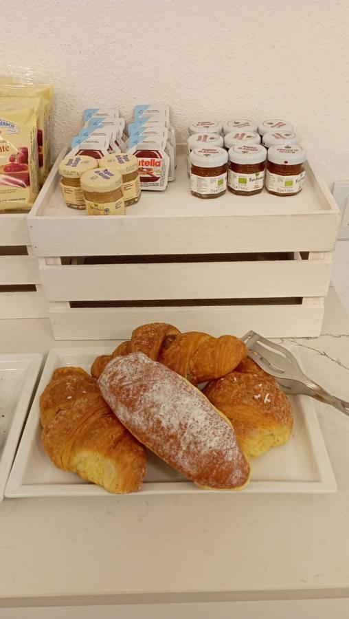 Relais Sant'Anna Bed & Breakfast Arco Bagian luar foto